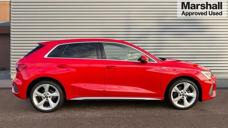 Used Audi A3 e-tron S-Line 204 HP (150 kW) 2020 Red Hatchback