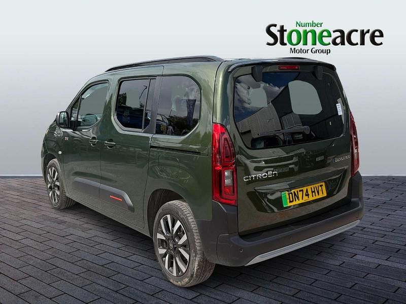 Used Citroën e-Berlingo 100 kW (136 HP) 2024 Green MPV