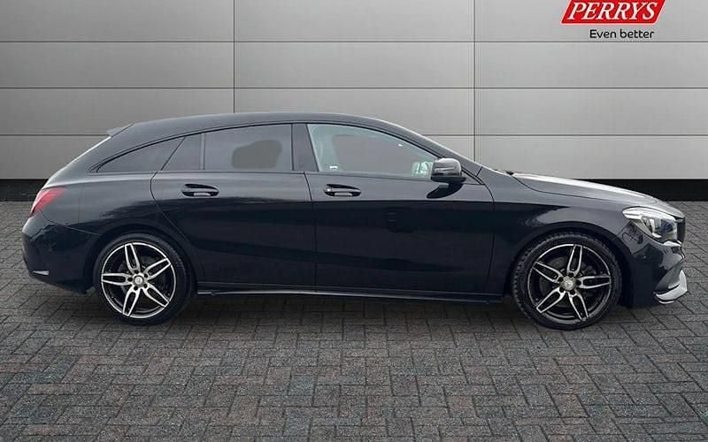 Used Mercedes CLA220 Shooting Brake AMG line 177 HP (130 kW) 2017 Estate