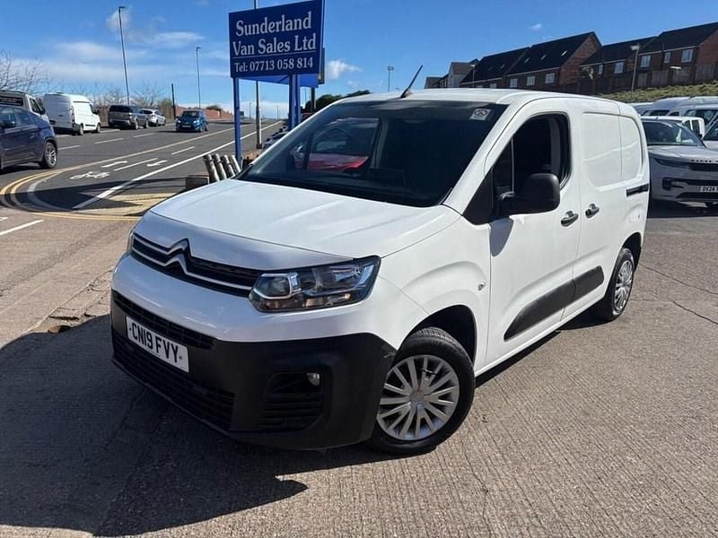 Used Citroën Berlingo 2019 White MPV