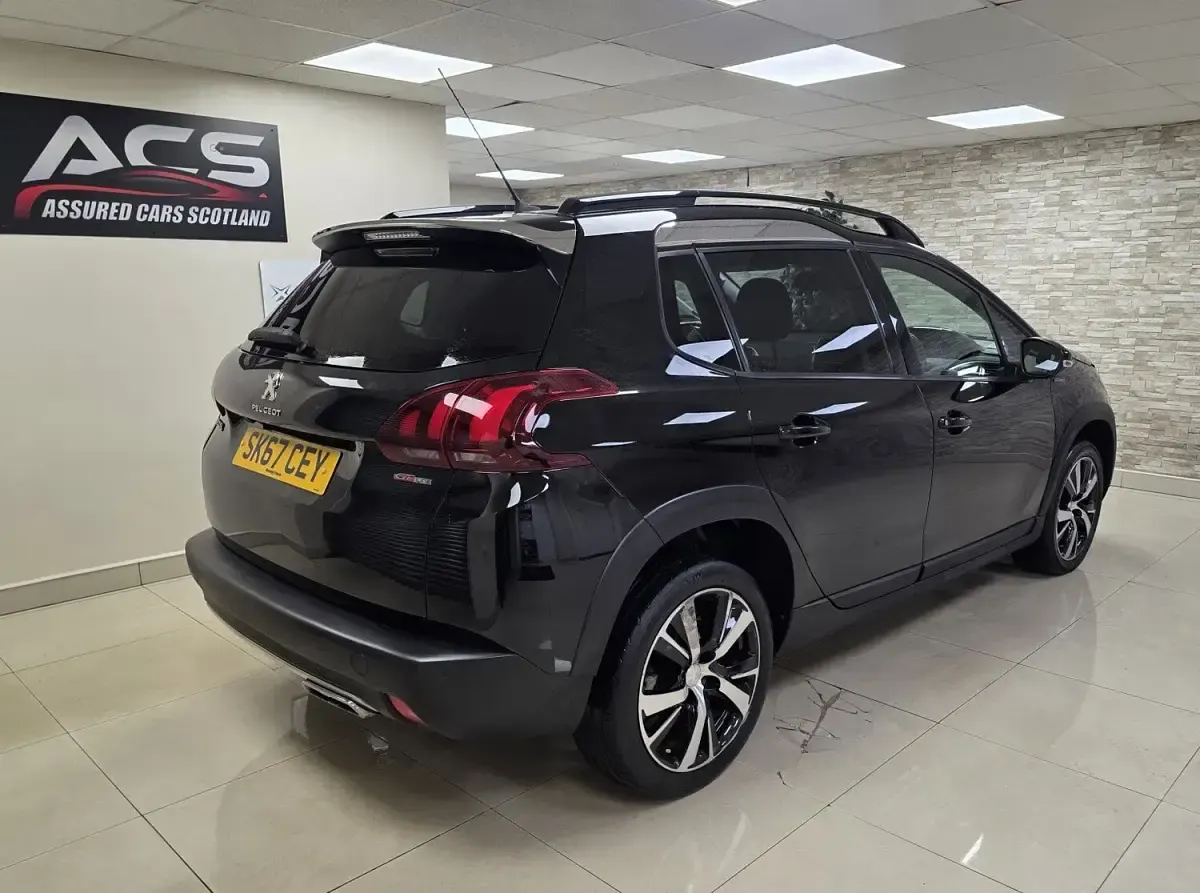 Used Peugeot 2008 GT-line 110 HP (80 kW) 2018 Multicolour SUV