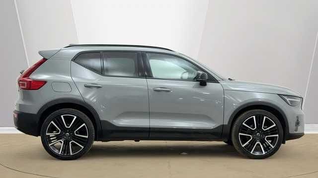 Used Volvo XC40 Ultra 194 HP (142 kW) 2026 SUV