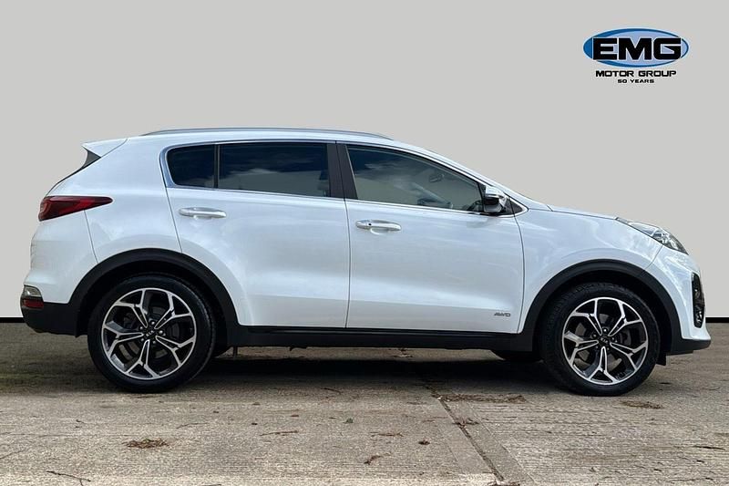Used Kia Sportage GT-Line 174 HP (127 kW) 2021 White SUV