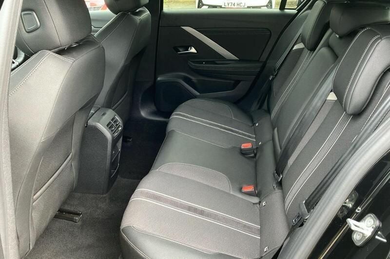 Black Used 2023 Vauxhall Astra S Hatchback | £18,295 (Fair price) - Image 1/3