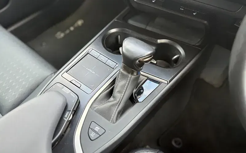 Used Lexus UX 184 HP (135 kW) 2023 Grey SUV