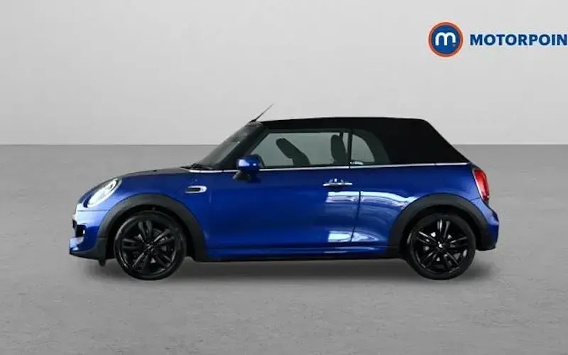 Used Mini Cooper Cabriolet Sport 136 HP (100 kW) 2020 Blue Cabriolet