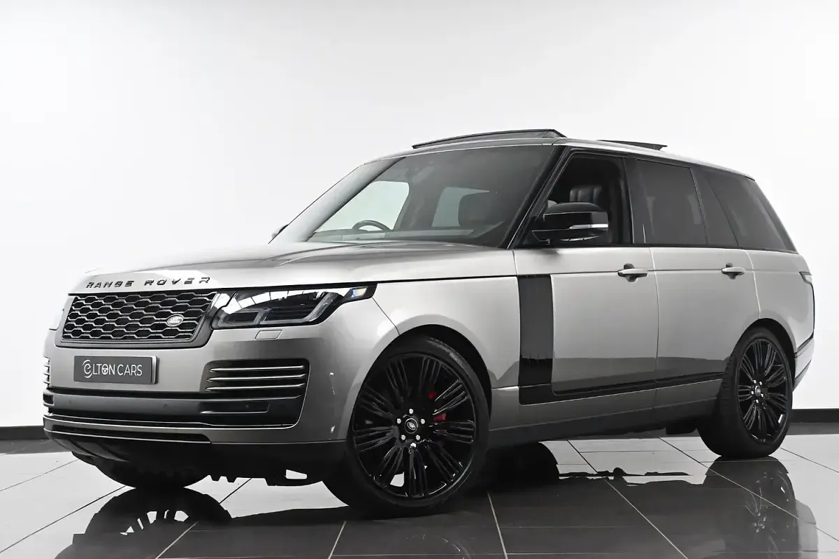 Used Land Rover Range Rover 300 HP (220 kW) 2021 Silver SUV