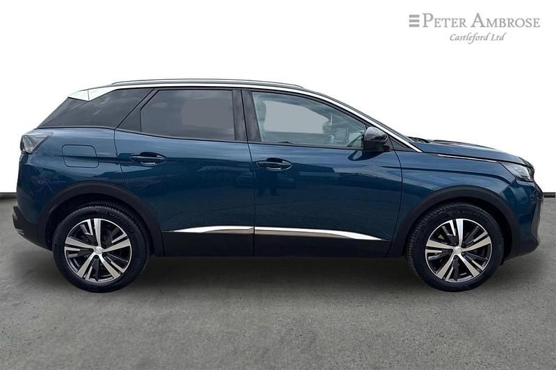 Used Peugeot 3008 Allure 129 HP (94 kW) 2024 Blue SUV