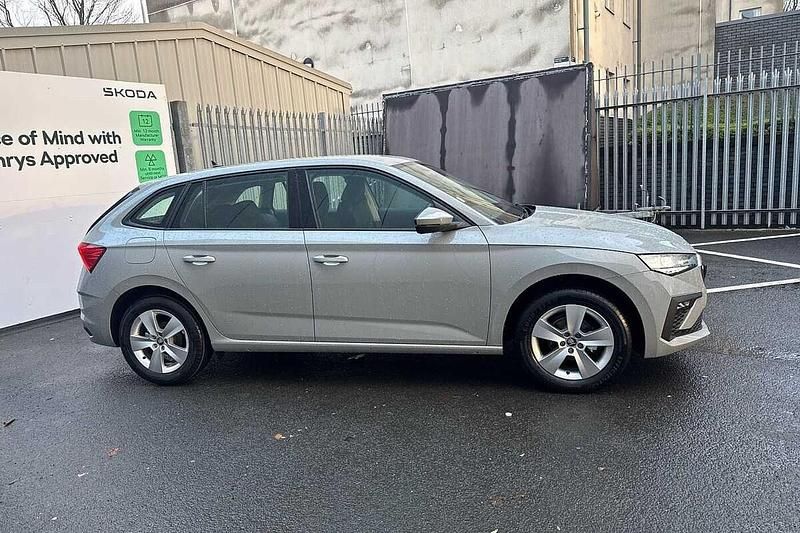 New Skoda Scala SE 94 HP (69 kW) 2025 Grey Hatchback