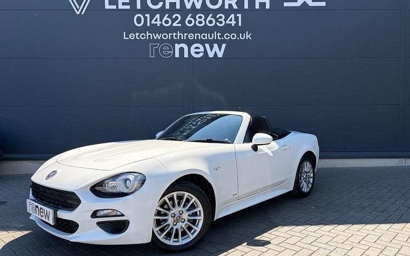 Usado Fiat 124 Spider Classica 140 HP (102 kW) 2017 Cabrios