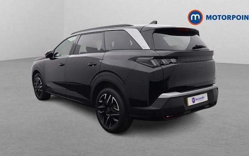 Used Peugeot 5008 Allure 136 HP (100 kW) 2025 Black SUV