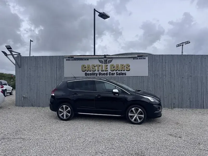 Second-hand Peugeot 3008 Allure 120 CP (88 kW) 2017 Negru SUV