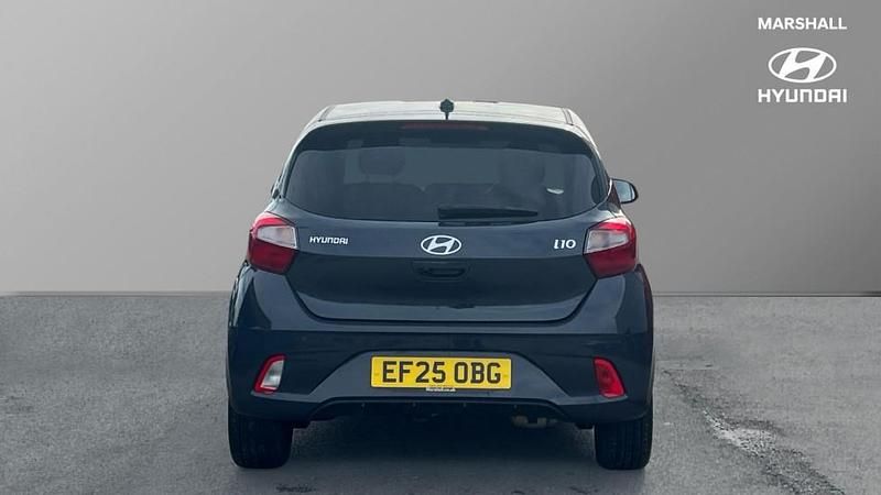 Used Hyundai i10 Premium 63 HP (46 kW) 2025 Grey Hatchback