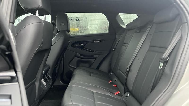 Used Land Rover Range Rover evoque SE Dynamic 204 HP (150 kW) 2025 Metallic  seoul pearl silver SUV