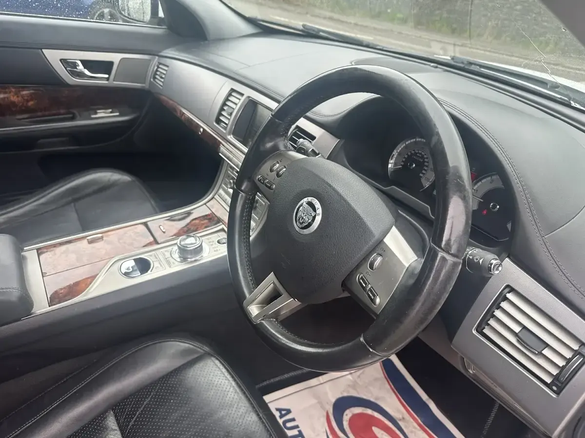 Used Jaguar XF Premium Luxury 2011 White Sedan
