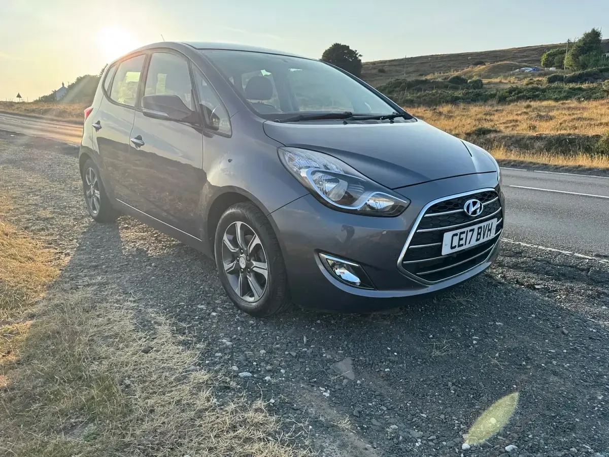 Used Hyundai ix20 SE 2017 Grey Hatchback