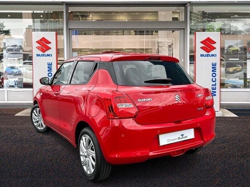 Used Suzuki Swift SZ-T 82 HP (60 kW) 2023 Red Hatchback