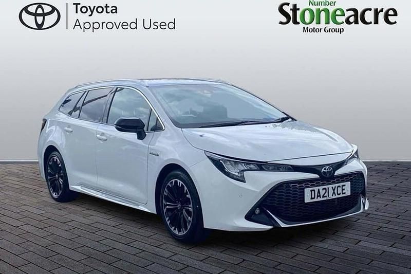 White Used 2021 Toyota Corolla Sport Estate | £20,000 - Image 1/1