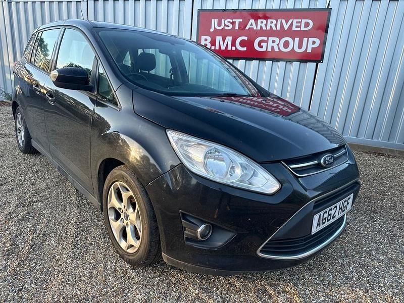 Black Used 2012 Ford Grand C-Max Zetec MPV | £2,990 (Expensive) - Image 1/2