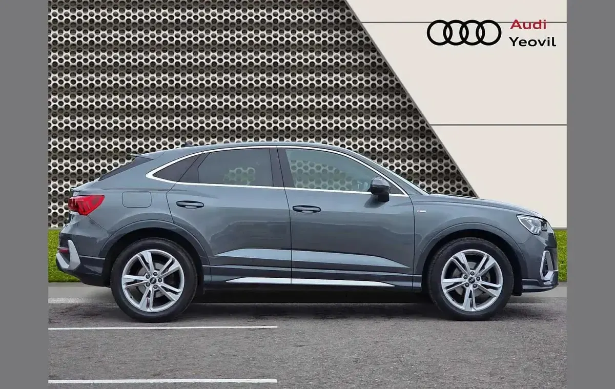 Used Audi Q3 S-Line 150 HP (110 kW) 2023 Grey SUV