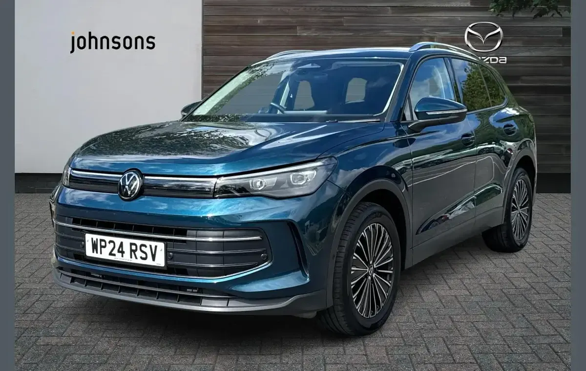 Used VW Tiguan Match 147 HP (108 kW) 2024 Blue SUV