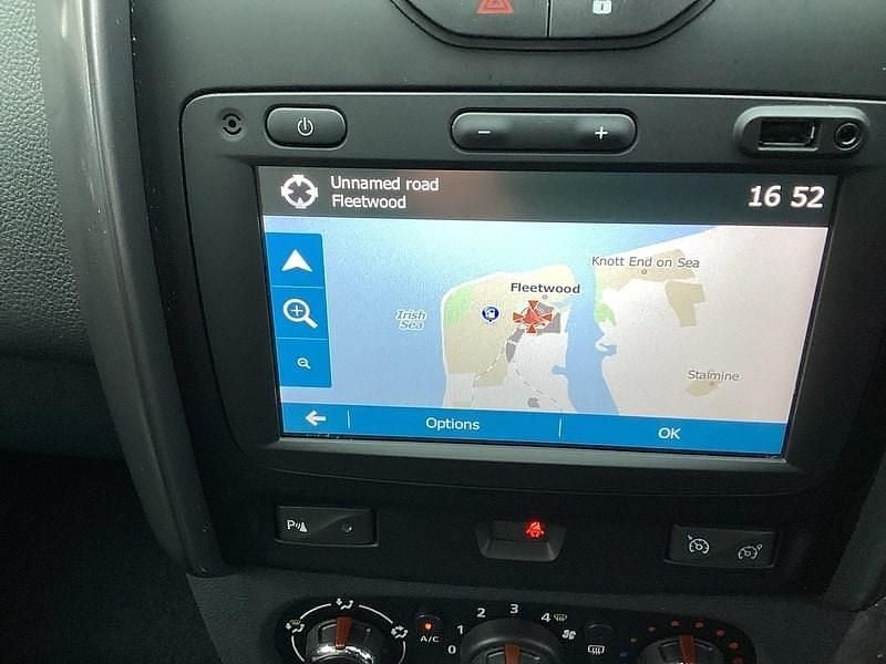 Used Dacia Duster Prestige 110 HP (80 kW) 2016 Black SUV