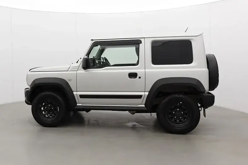 Used Suzuki Jimny 101 HP (74 kW) 2022 Silver SUV