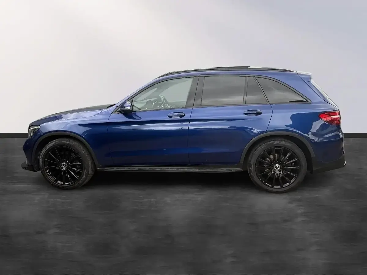 Used Mercedes GLC350 AMG line 2017 Blue SUV