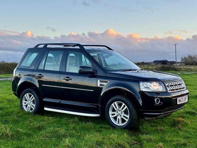 Black Used 2013 Land Rover Freelander 2 SUV | £9,995 (Fair price) - Image 1/4