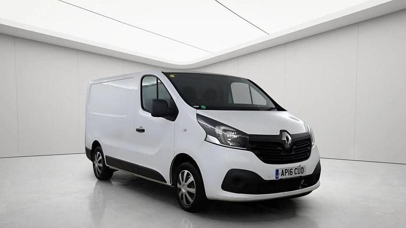 Used Renault Trafic Business 2016 White MPV