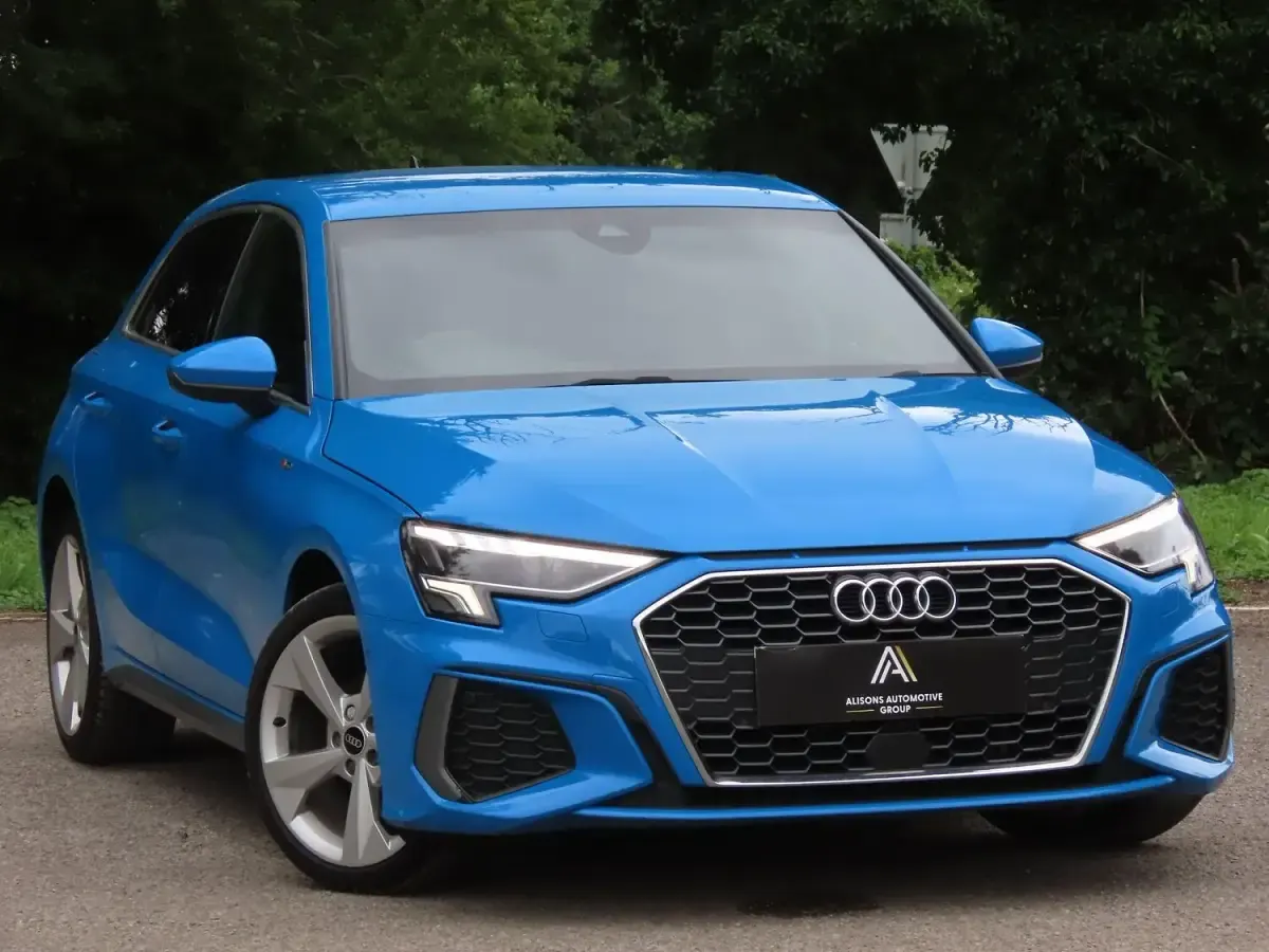 Used Audi A3 e-tron S-Line 2021 Blue Hatchback