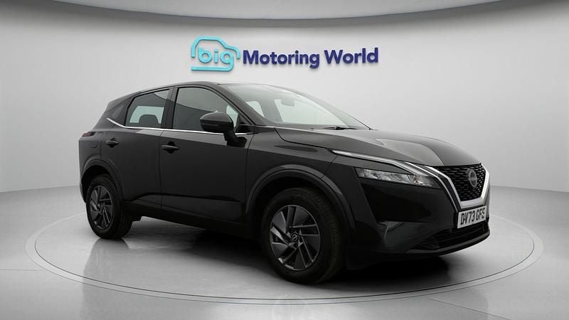 Used 2023 Nissan Qashqai Acenta Premium SUV | £16,900 (Super price) - Image 1/4
