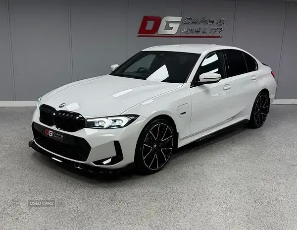 Used BMW 330e M Sport 292 HP (214 kW) 2022 White Sedan