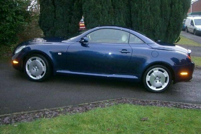Used Lexus SC430 282 HP (207 kW) 2002 Cabriolet