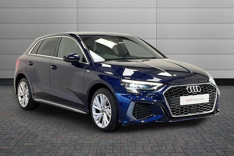 Used Audi A3 e-tron S-Line 204 HP (150 kW) 2021 Navarra blue Hatchback