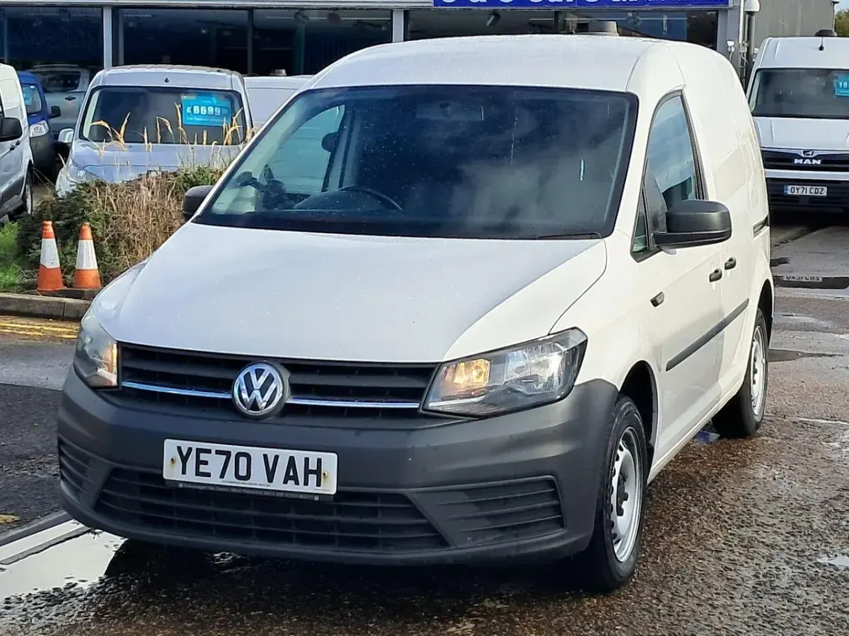 Used VW Caddy Startline 102 HP (75 kW) 2020 White MPV