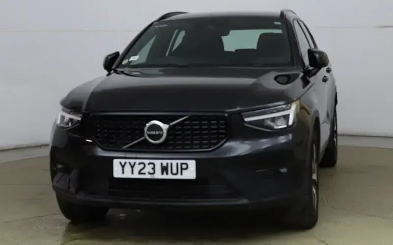 Used Volvo XC40 Plus 211 HP (155 kW) 2023 Black SUV