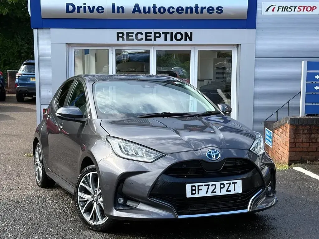 Used Toyota Yaris Hybrid 2022 Grey Hatchback