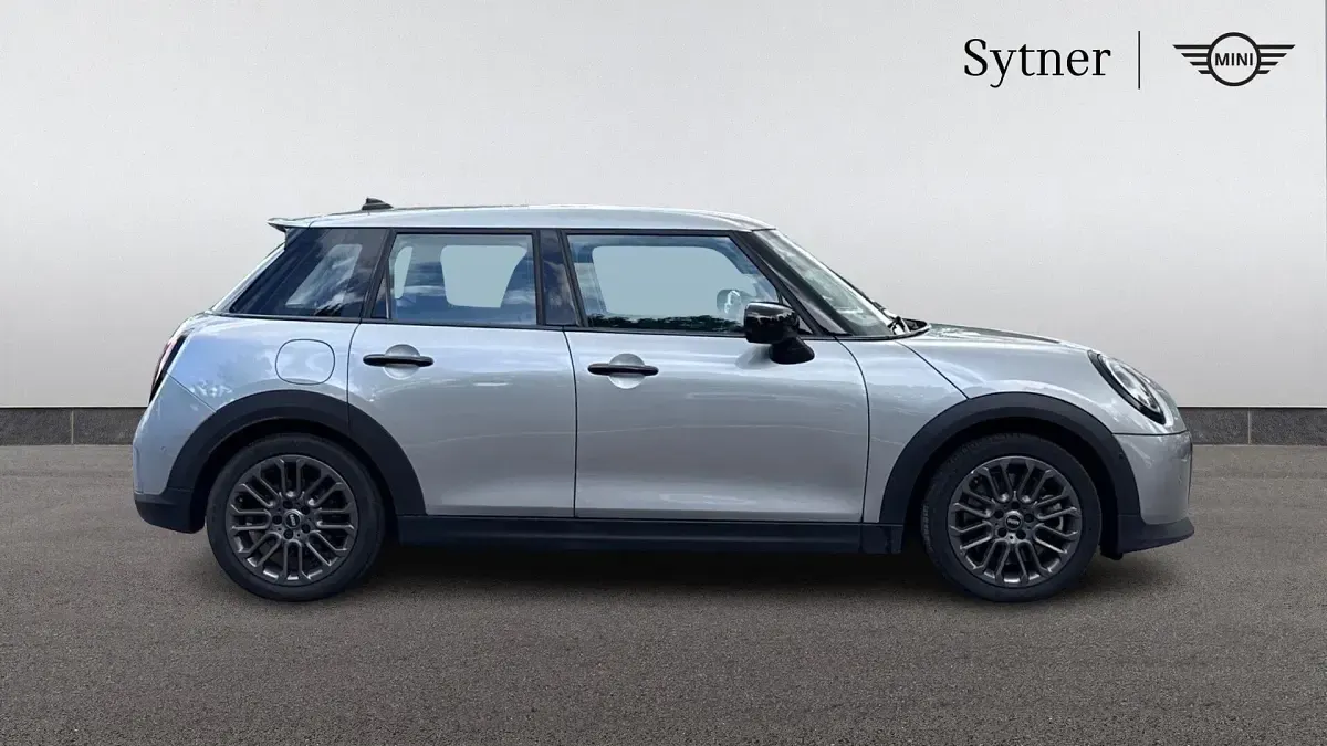 Used Mini Cooper S Hatch 201 HP (147 kW) 2024 Silver Hatchback