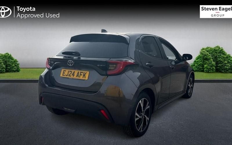 Used Toyota Yaris Hybrid Design 116 HP (85 kW) 2026 Hatchback