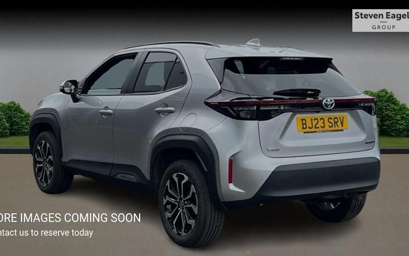 Used Toyota Yaris Hybrid Design 116 HP (85 kW) 2026 Estate