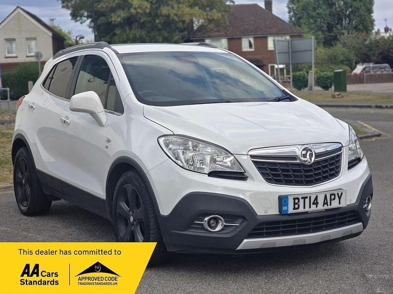 White Used 2014 Vauxhall Mokka SUV | £5,485 (Fair price) - Image 1/4