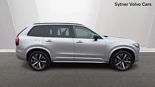 Używany Volvo XC90 Plus 449 KM (330 kW) 2026 SUV