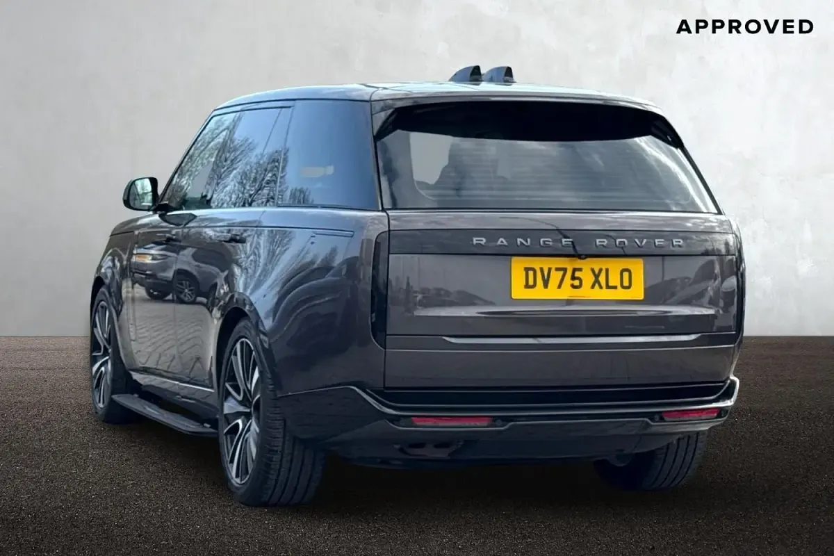 Used Land Rover Range Rover SE 2025 Grey SUV