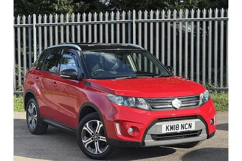 Red/black Used 2018 Suzuki Vitara SZ5 SUV | £11,965 (Good price) - Image 1/4
