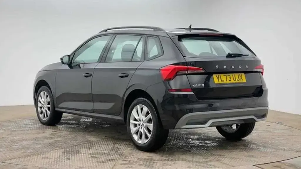 Used Skoda Kamiq SE 110 HP (80 kW) 2024 Black SUV