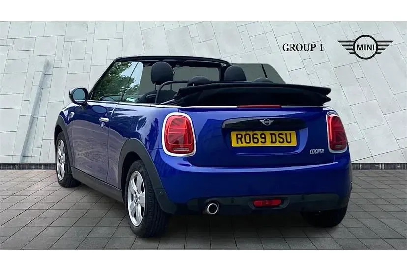 Used Mini Cooper Cabriolet Classic 136 HP (100 kW) 2019 Starlight blue Cabriolet