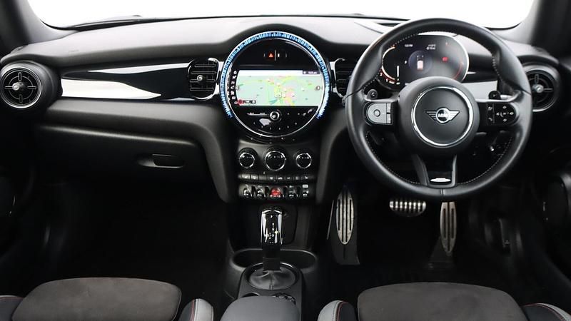 Used Mini John Cooper Works Hatch 228 HP (167 kW) 2023 Green Hatchback