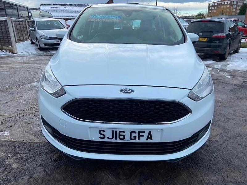 Used Ford C-MAX Zetec 2016 White MPV