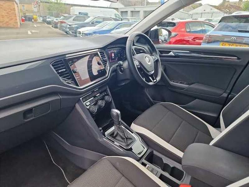 Usado VW T-Roc 150 HP (110 kW) 2020 SUV